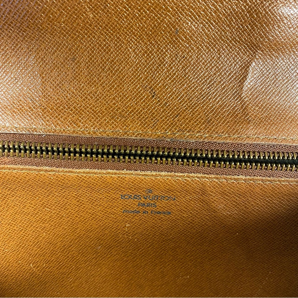 Louis Vuitton Monogram Bordeaux Brown Crossbody snap flap bag, vintage - Picture 14 of 16
